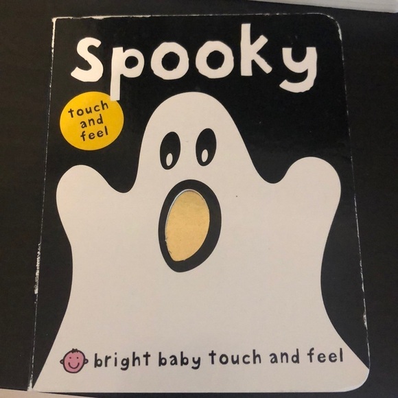 9 baby books, all in great shape - Picture 5 of 10